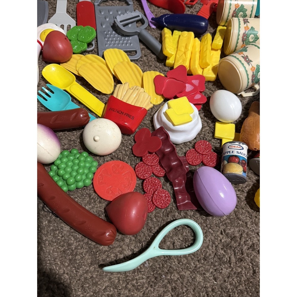 Huge Vintage Play Food Lot Play Kitchen Accessories Bowls Plates Food Mixed Lot - Picture 13 of 15